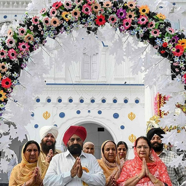 Sikh Essence in Frames 11